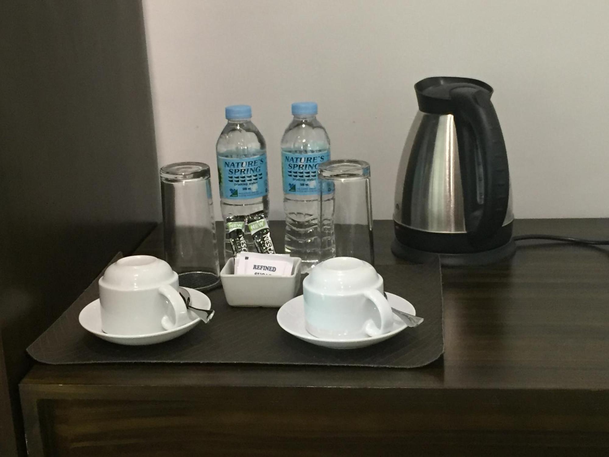 Top Star Hotel Oton Zewnętrze zdjęcie
