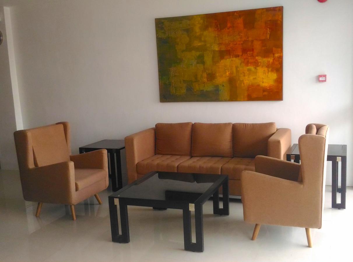 Top Star Hotel Oton Zewnętrze zdjęcie