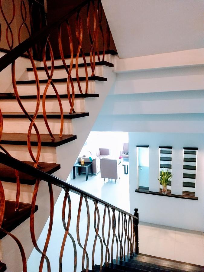 Top Star Hotel Oton Zewnętrze zdjęcie